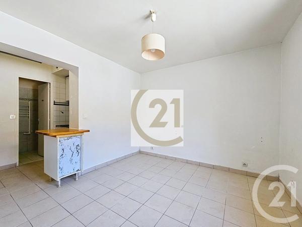 Appartement F1 à vendre  1 pièce - 18 m 2   VITRY SUR SEINE  - 94