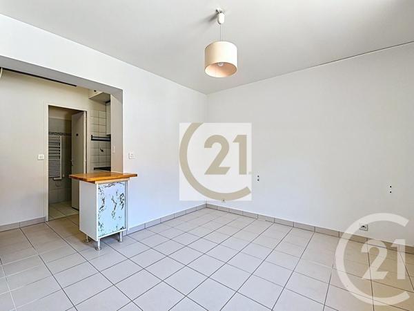 Appartement F1 à vendre  1 pièce - 18 m 2   VITRY SUR SEINE  - 94