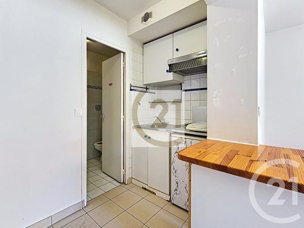 Appartement F1 à vendre  1 pièce - 18 m 2   VITRY SUR SEINE  - 94