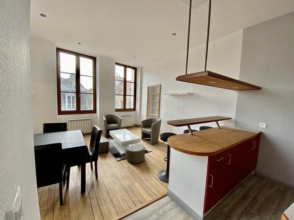Immeuble à vendre |  La Châtre |  134 m²