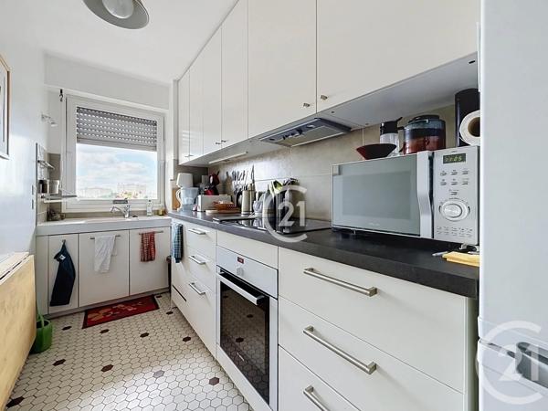 Appartement F3 à vendre  3 pièces - 57,96 m 2   MONTREUIL  - 93