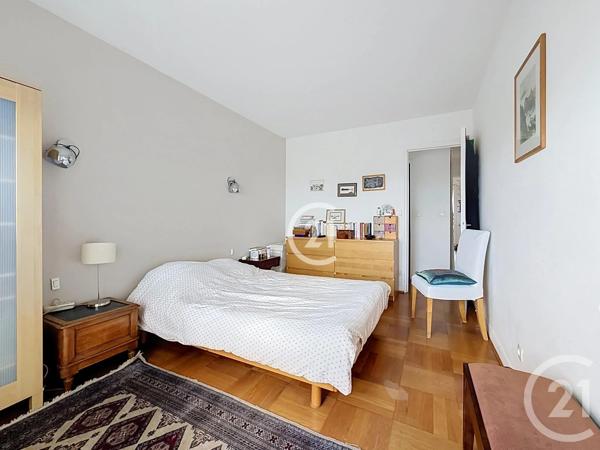 Appartement F3 à vendre  3 pièces - 57,96 m 2   MONTREUIL  - 93