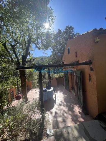 A 10 min de SAUMANE, maison F3 de 49 m² hab plus 28 m² mansardé, avec vue imprenable, sur 647 m² de terrain