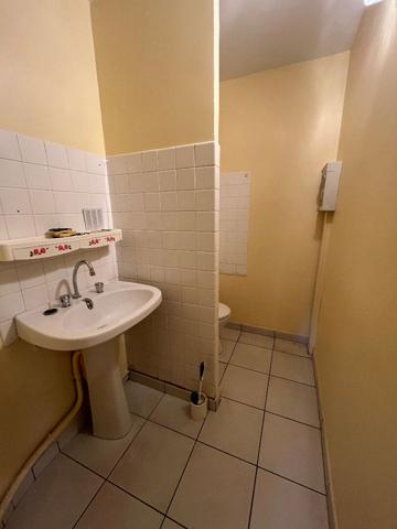 Local Professionnel, Bureau....67.09m2 FRONTIGNAN LA PEYRADE 34110