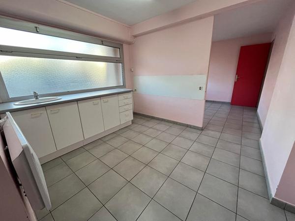 Local Professionnel, Bureau....67.09m2 FRONTIGNAN LA PEYRADE 34110