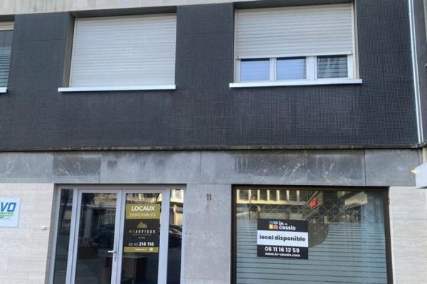 Location - BUREAUX 377 m 2