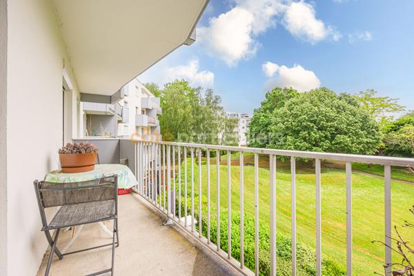 Vente
                Appartement80 m² - 3 Pièces -
                    NANTES (44300)