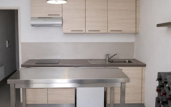 Appartement à louer    1 pièce •  Nîmes