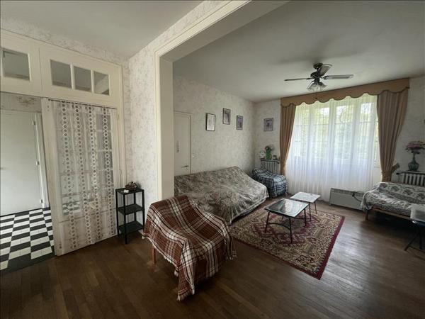 Maison à vendre |  Piégut-Pluviers |  4 pièces | 100 m²