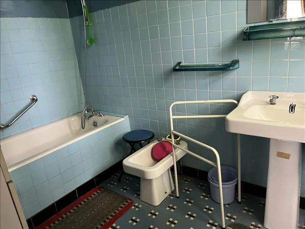 Maison à vendre |  Piégut-Pluviers |  4 pièces | 100 m²