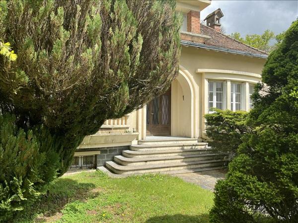 Maison à vendre |  Piégut-Pluviers |  4 pièces | 100 m²