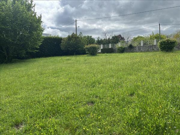 Maison à vendre |  Piégut-Pluviers |  4 pièces | 100 m²