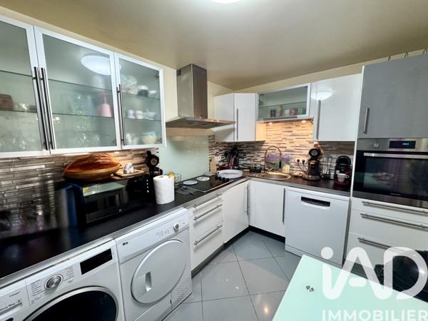 Appartement à vendre 4 pièces 76 m² Saint-Brice-sous-Forêt