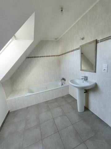 PLOEREN Maison 5 pièces 91 m²