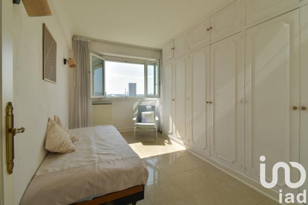 Appartement à vendre 4 pièces 84 m² Puteaux