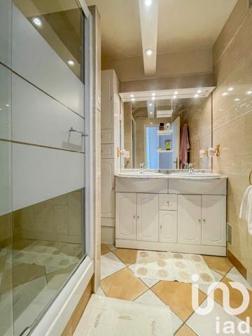 Appartement à vendre 4 pièces 84 m² Puteaux