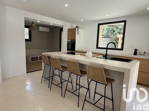 Maison à vendre 6 pièces 151 m² Vaison-la-Romaine