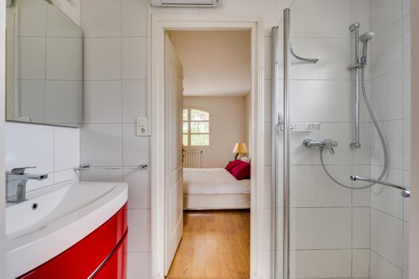 Maison Bourgeoise Avec Piscine et Garage