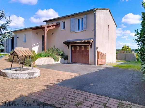 Maison à vendre 6 pièces AZAY LE BRULE (79)