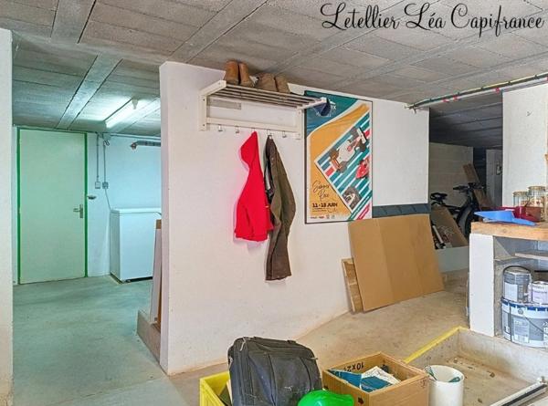 Maison à vendre 6 pièces AZAY LE BRULE (79)