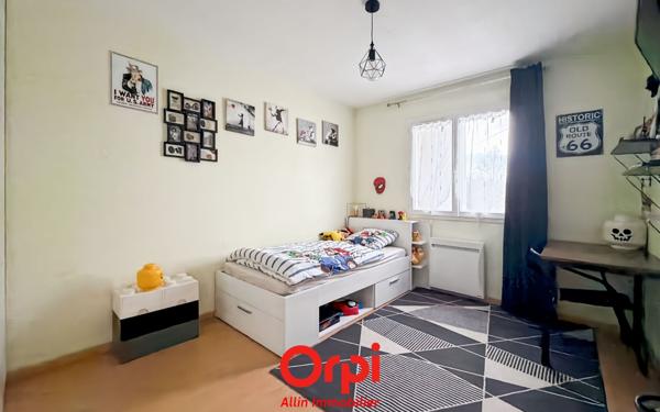 Maison à vendre    4 pièces •  Domérat