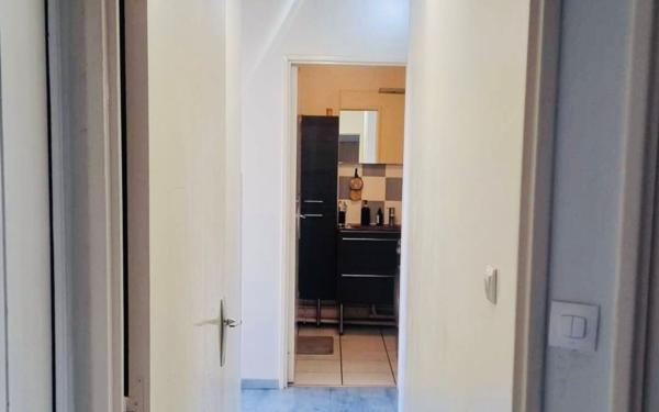 Appartement à vendre    3 pièces • 66,38 m2 Rosny-sous-Bois