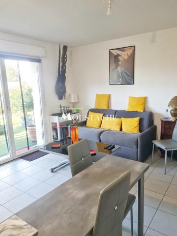 APPARTEMENT COSY - TERRASSE & PROCHE COMMERCES