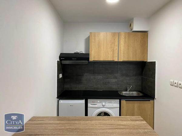Appartement à louer 1 pièce 24.8m² Le Tampon (97430)