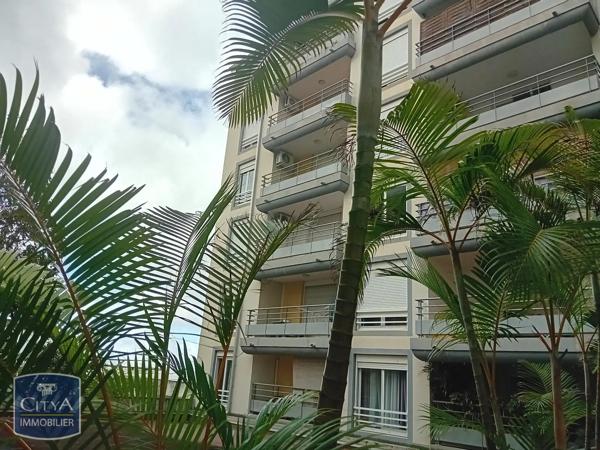 Appartement à louer 1 pièce 24.8m² Le Tampon (97430)
