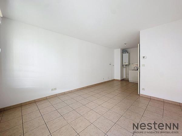 À vendre à Aubagne ? Appartement 2 pièces avec vue jardin, au calme et stationnement