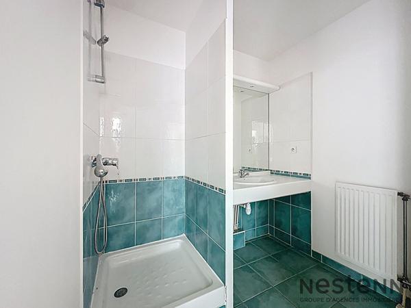 À vendre à Aubagne ? Appartement 2 pièces avec vue jardin, au calme et stationnement