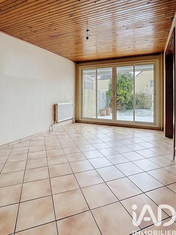 Maison à vendre 6 pièces 106 m² Witry-lès-Reims