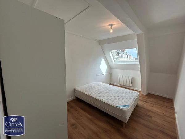 Immeuble à vendre 220m² Saint-Quentin (02100)