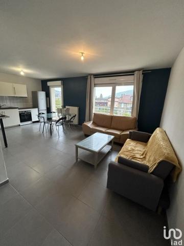 Appartement 3 pièces de 69 m² à Moyeuvre-Grande (57250)