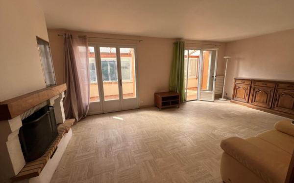 Maison à vendre    5 pièces • 160 m2 Étréchy