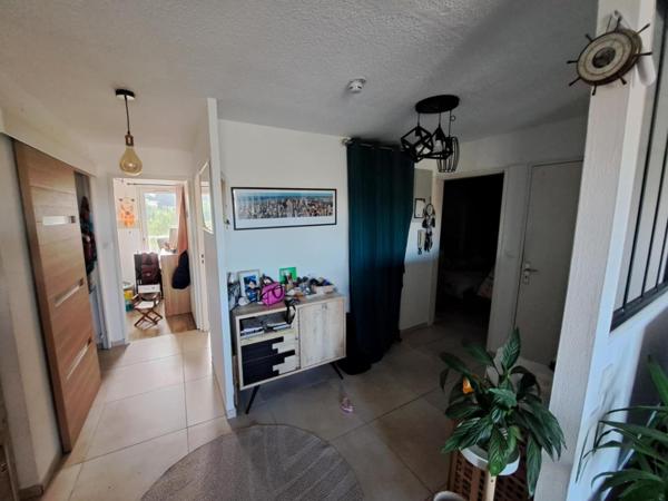 T4 Vue mer refait à neuf dans quartier recherché