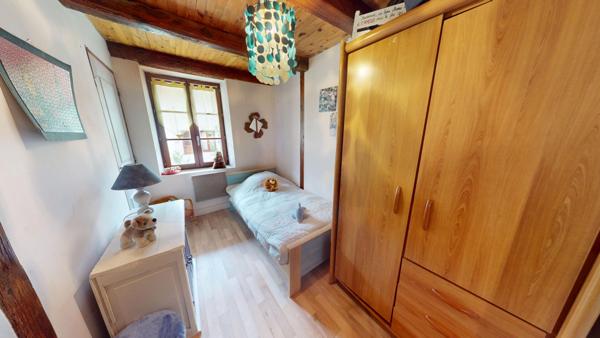 Maison Neuville Sur Ain 5 pièce(s) 101 m2