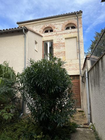 Maison 4 pièce(s) 3 chambre(s) 140 m²
