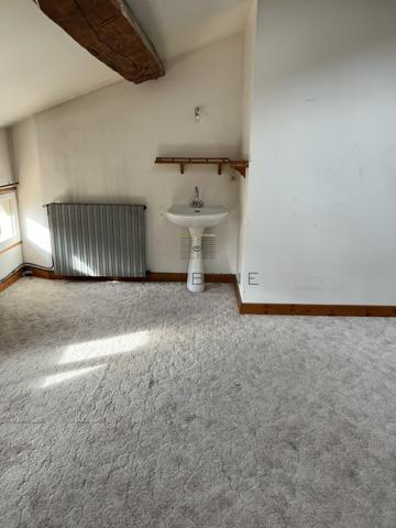 Maison 4 pièce(s) 3 chambre(s) 140 m²