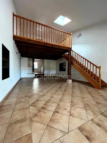 Maison de village scindée en deux habitations distinctes à 6 km de Lectoure (32)