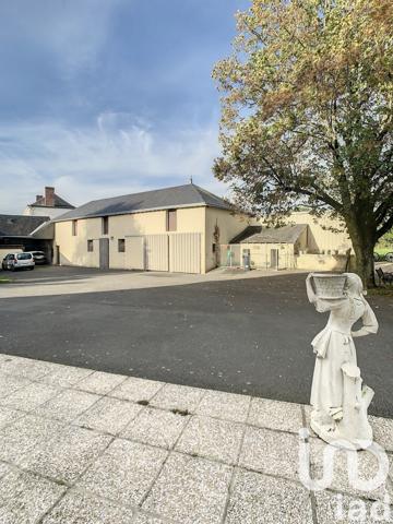 Ferme 7 pièces de 300 m² à Sorigny (37250)