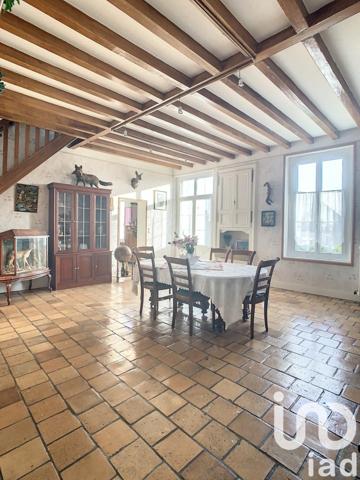 Ferme 7 pièces de 300 m² à Sorigny (37250)