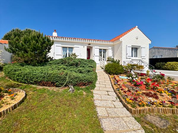 Maison T5 parfaitement entretenue avec piscine