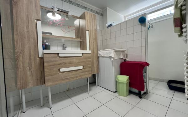 Maison à vendre    5 pièces •  Saint-Hilaire-la-Palud