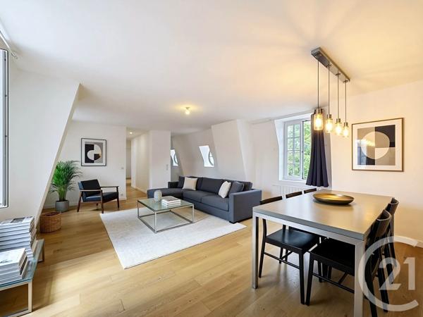 Appartement 3 Pièces à vendre  3 pièces - 70,60 m 2   FONTAINEBLEAU  - 77