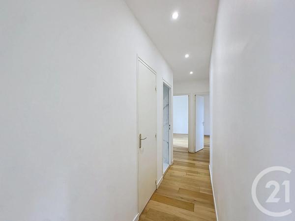 Appartement 3 Pièces à vendre  3 pièces - 70,60 m 2   FONTAINEBLEAU  - 77