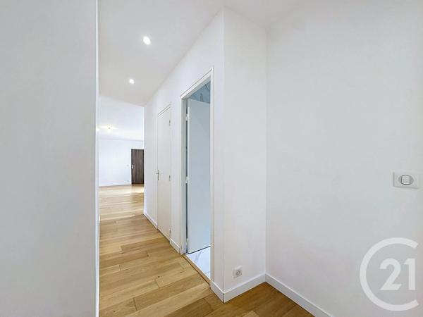 Appartement 3 Pièces à vendre  3 pièces - 70,60 m 2   FONTAINEBLEAU  - 77