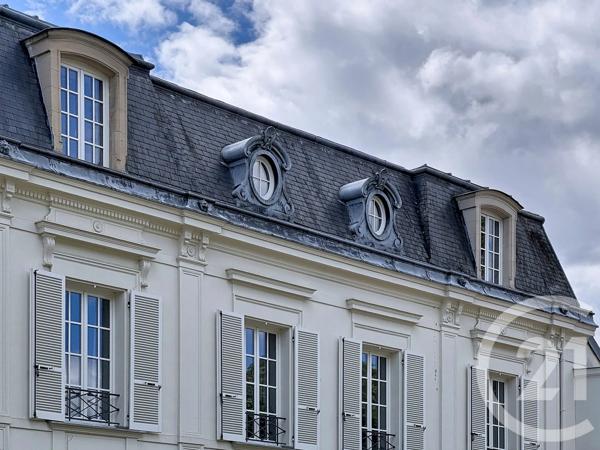 Appartement 3 Pièces à vendre  3 pièces - 70,60 m 2   FONTAINEBLEAU  - 77