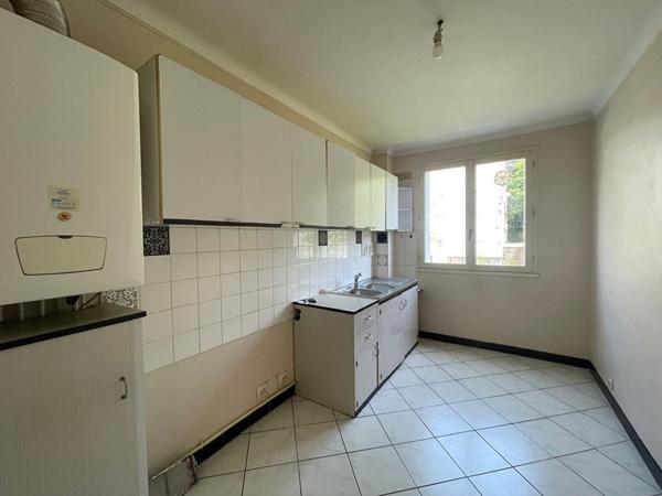 Appartement Nantes 3 pièce(s) 61.46 m2, cave et parking