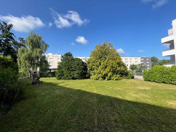 Appartement Nantes 3 pièce(s) 61.46 m2, cave et parking